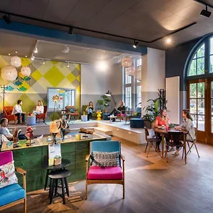 Stayokay Oost , Amsterdam Nederland
